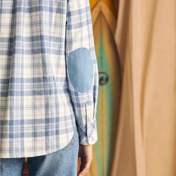 Faherty Women’s Blue and White Plaid Button-Up Shirt Small - Picture 4 of 8